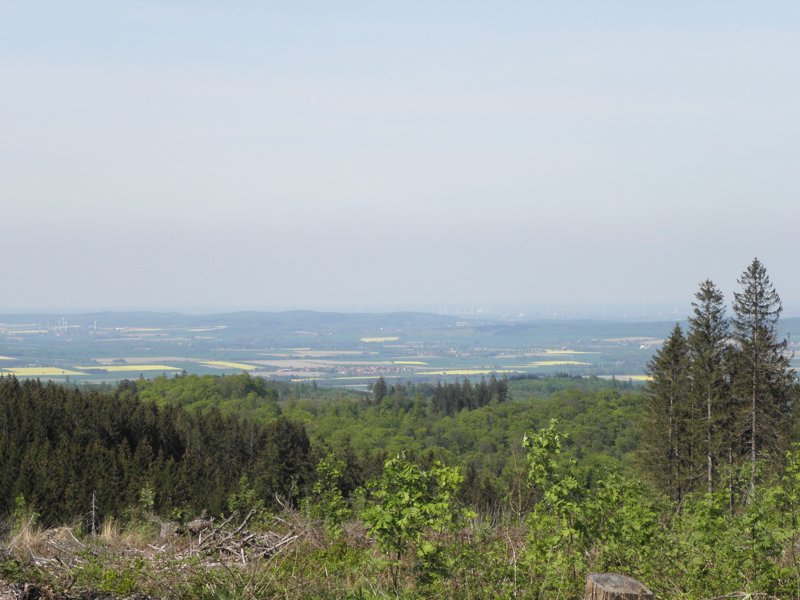 Blick ins Harz-Vorland nach Norden; SZ Watenstedt
