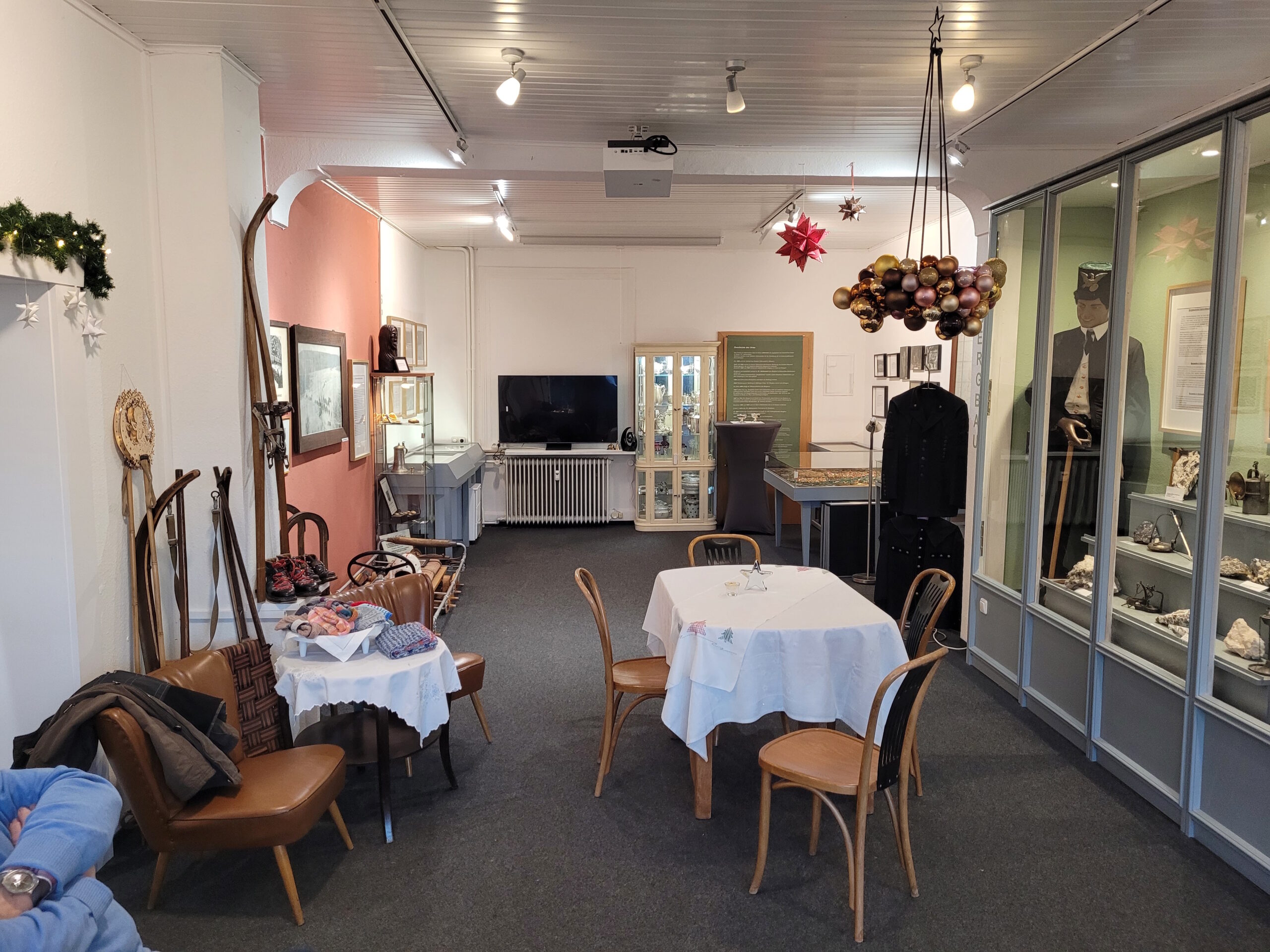 Buch-Lesung „Noch wunschverhangen“