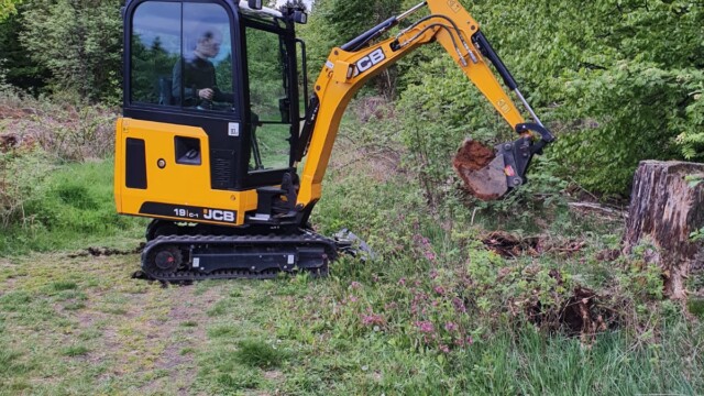 Erdarbeiten mit dem Bagger